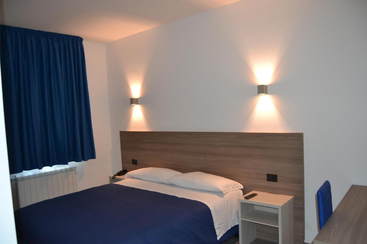 Residence Vazzieri Кампобасо Екстериор снимка