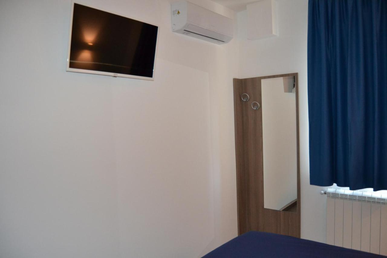 Residence Vazzieri Кампобасо Екстериор снимка